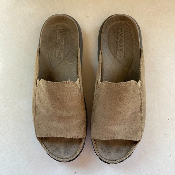 Lands' End Woman's Tan Sandals - 9M - Picture 1 of 5